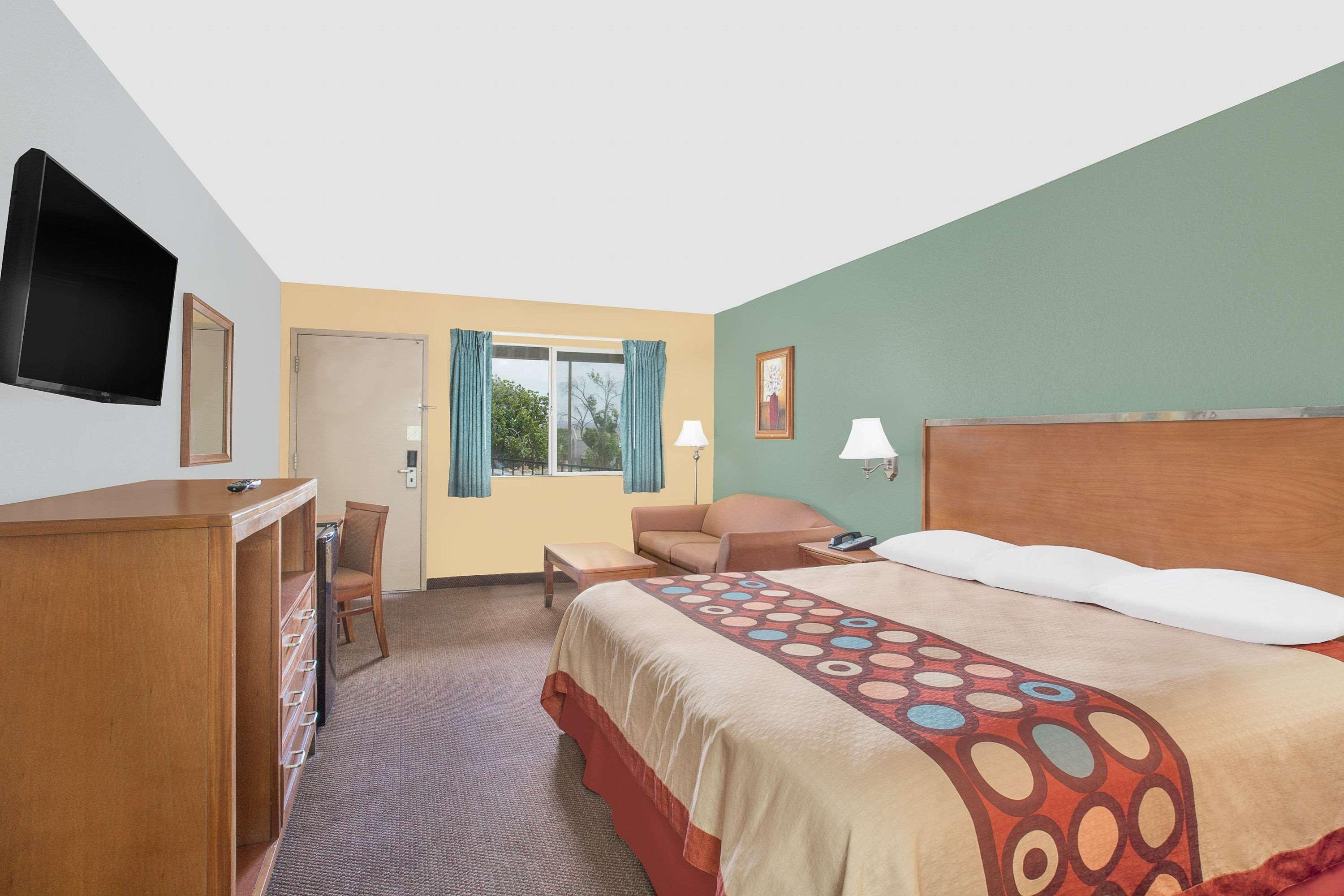 Super 8 By Wyndham St. George Ut Motel Екстериор снимка