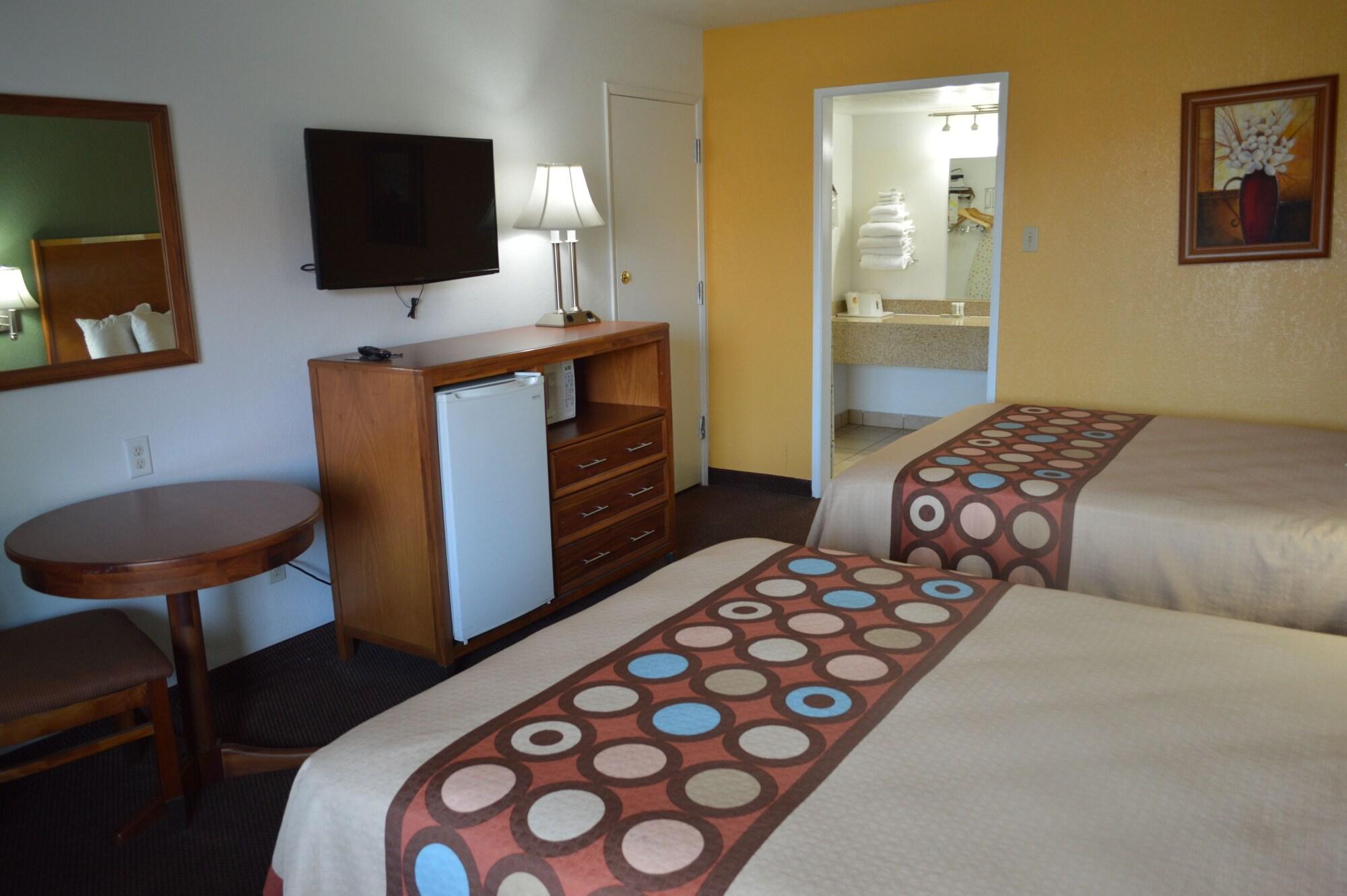 Super 8 By Wyndham St. George Ut Motel Екстериор снимка